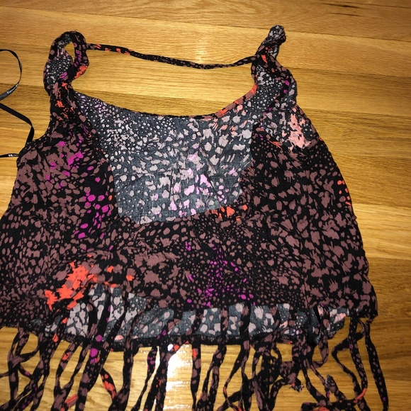 Fringe Splatter Paint Crop top - Picture 2 of 2